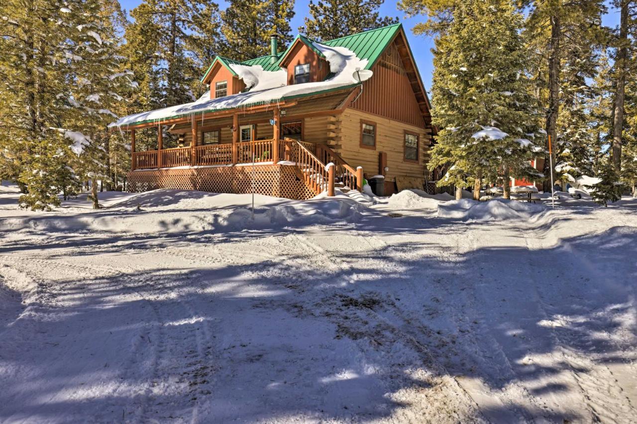 Rustic Duck Creek Village Cabin With Fire Pit! Esterno foto